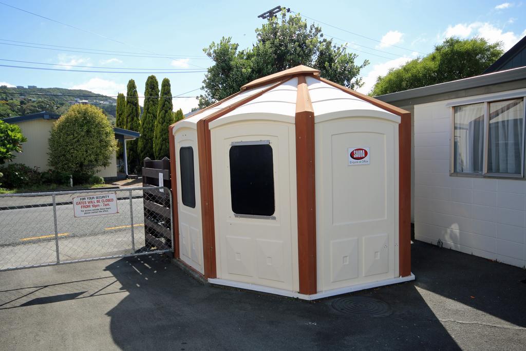 Midway Pacifica Lodge Lower Hutt Exterior photo
