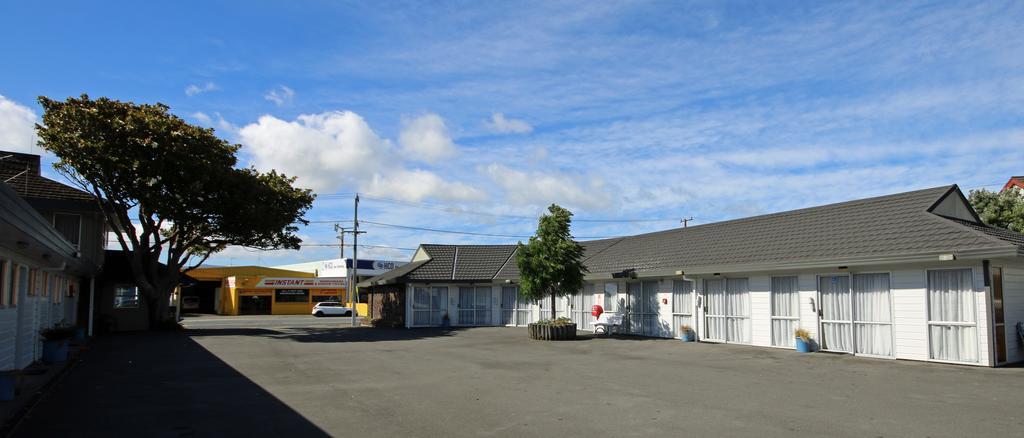 Midway Pacifica Lodge Lower Hutt Exterior photo